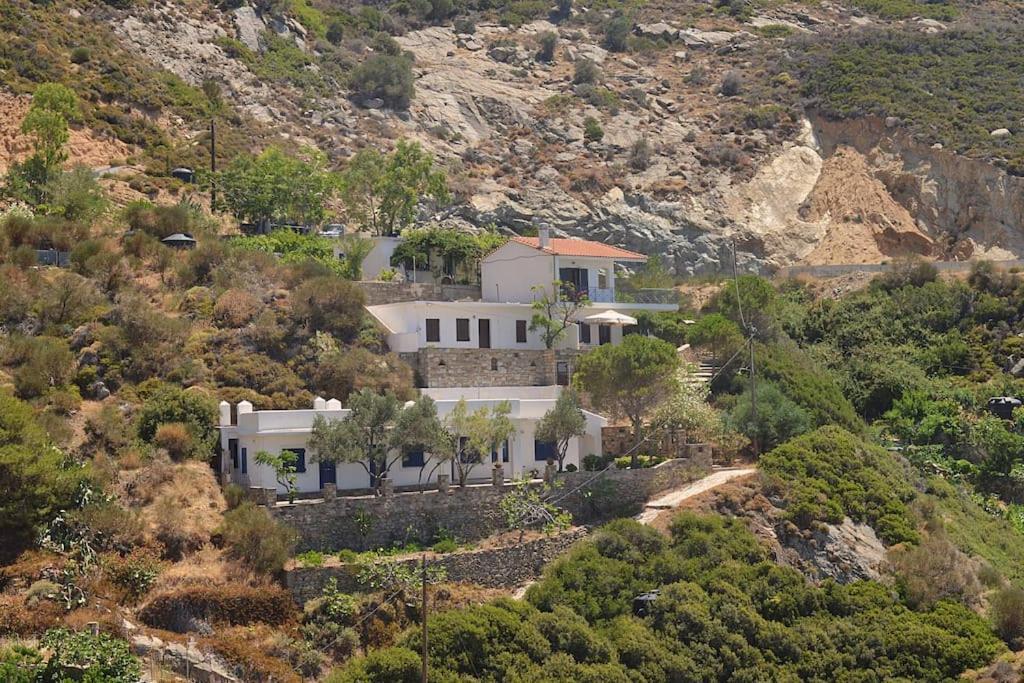 Icarus Home Kouniadi Exterior photo